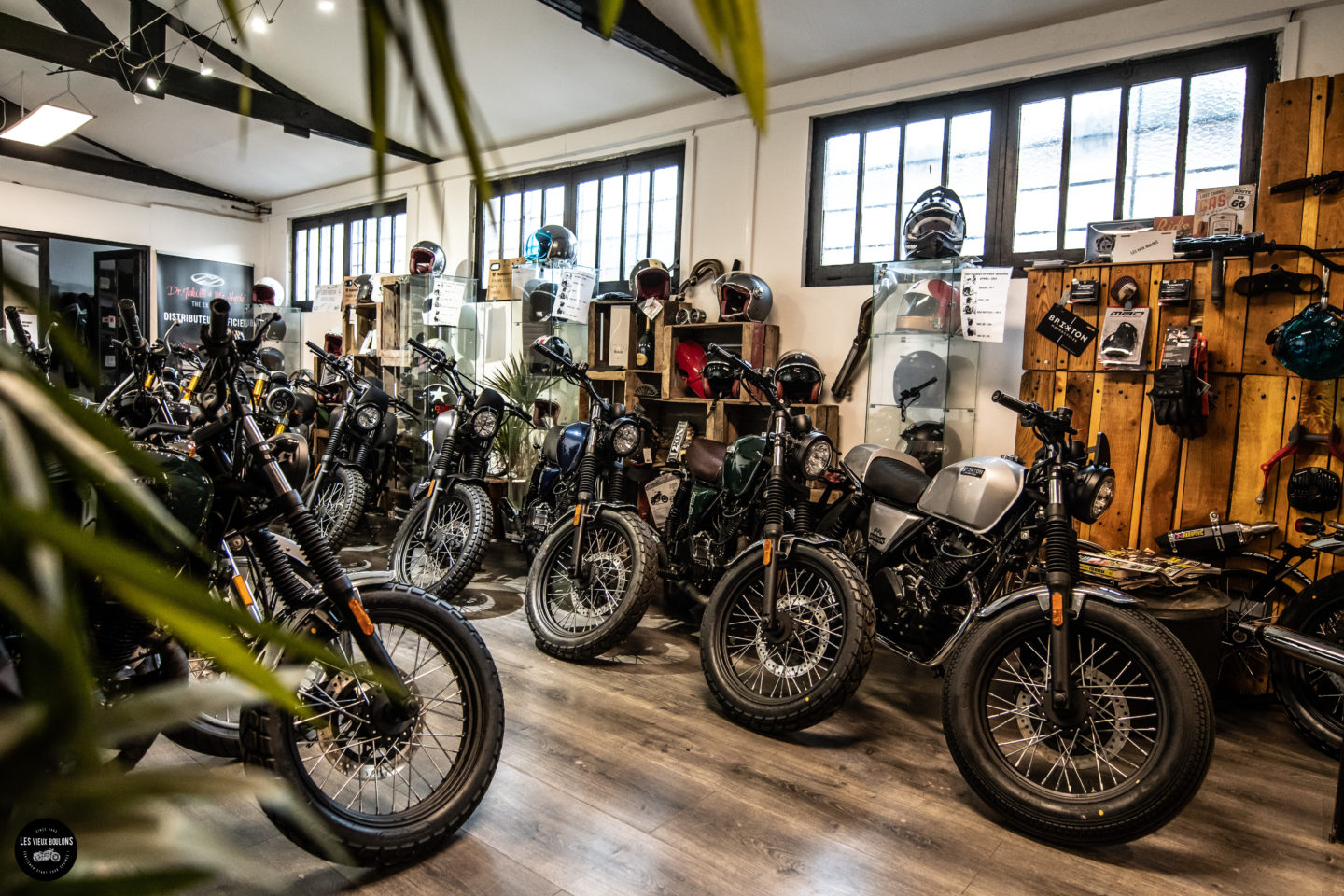 SHOWROOM brixton bx 125 moto scrambler permis a